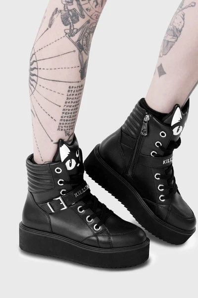 Kizo Black Trail Shoes